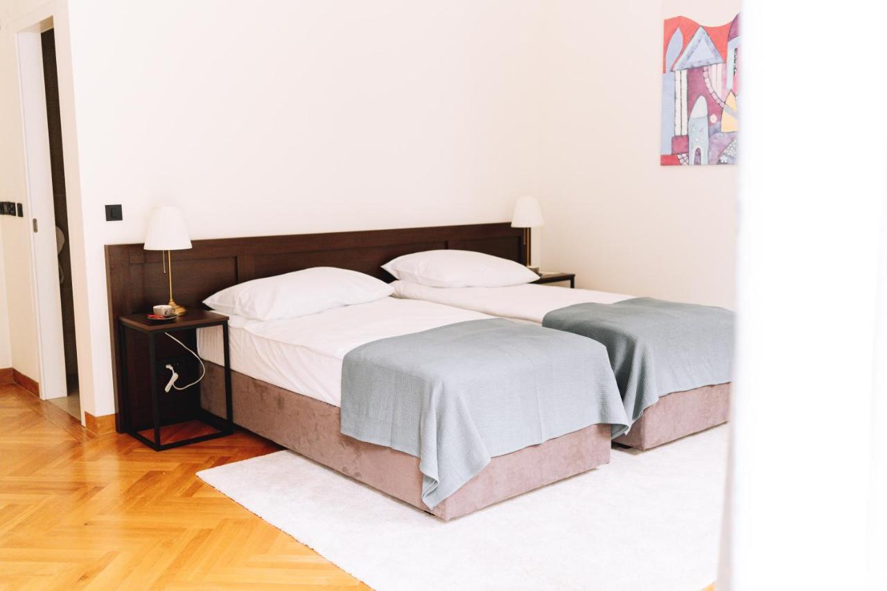 Dvorac Jankovic Bed & Breakfast Suhopolje Eksteriør bilde